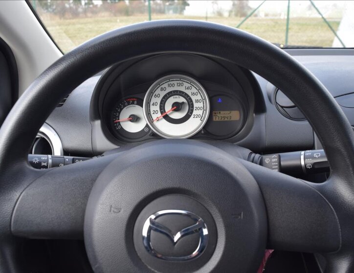 Mazda 2 Hatchback 1,3 l 55 kw