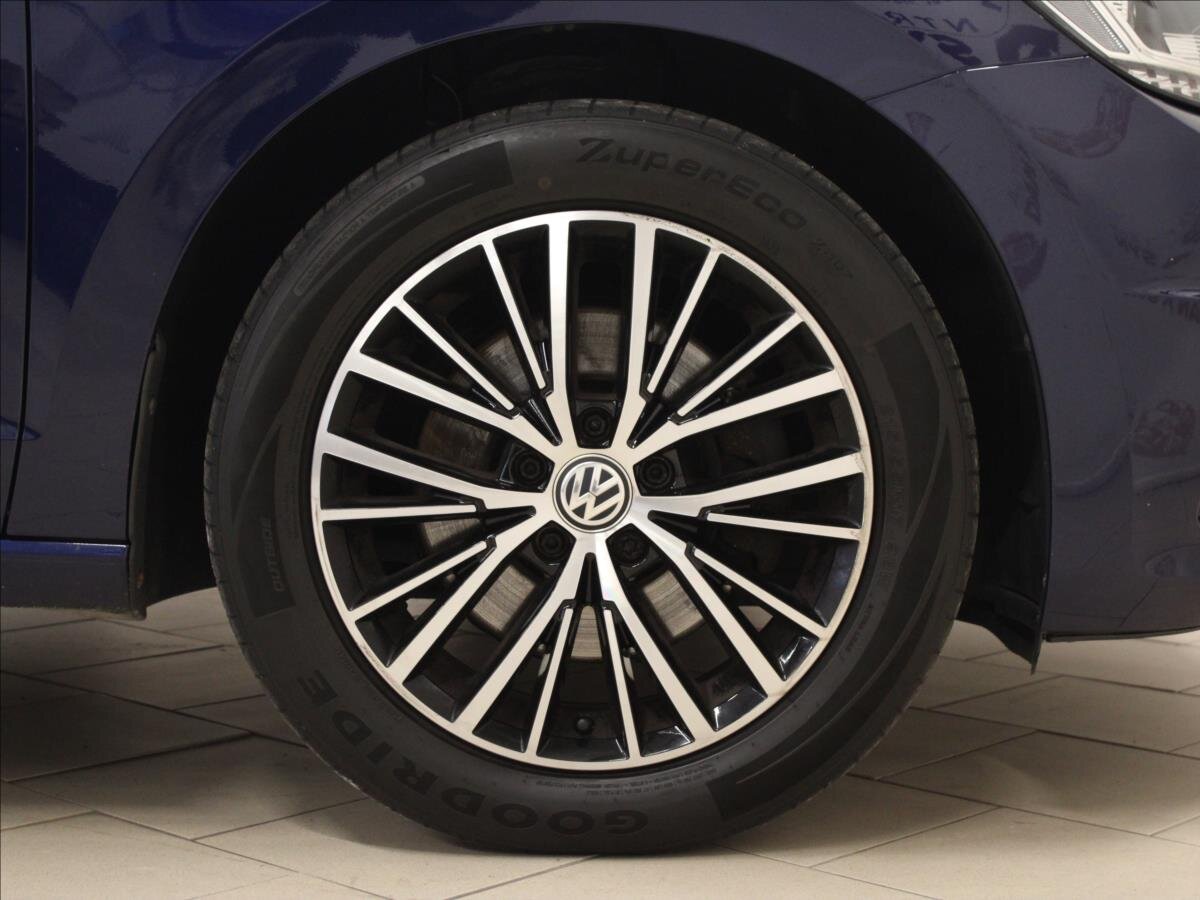 Volkswagen Touran Kombi 2,0 l 110 kw