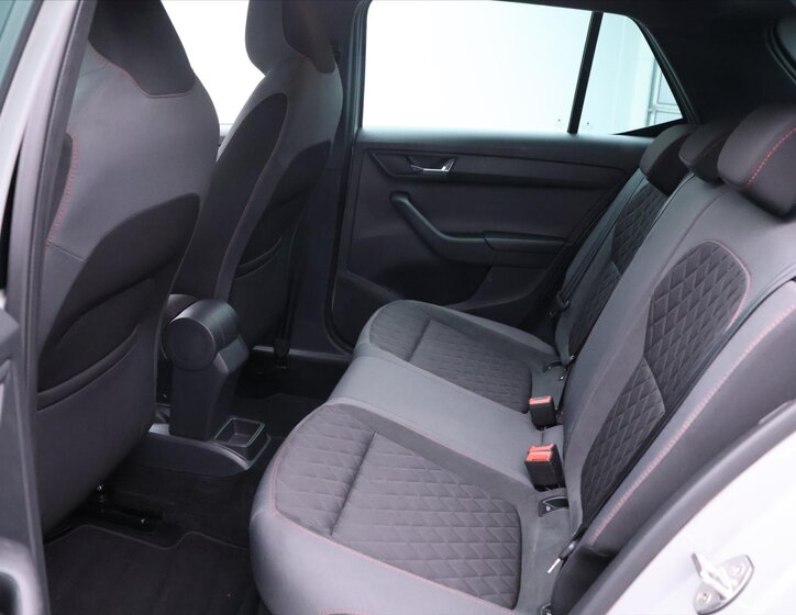 Škoda Fabia Hatchback 999,0 70 kw