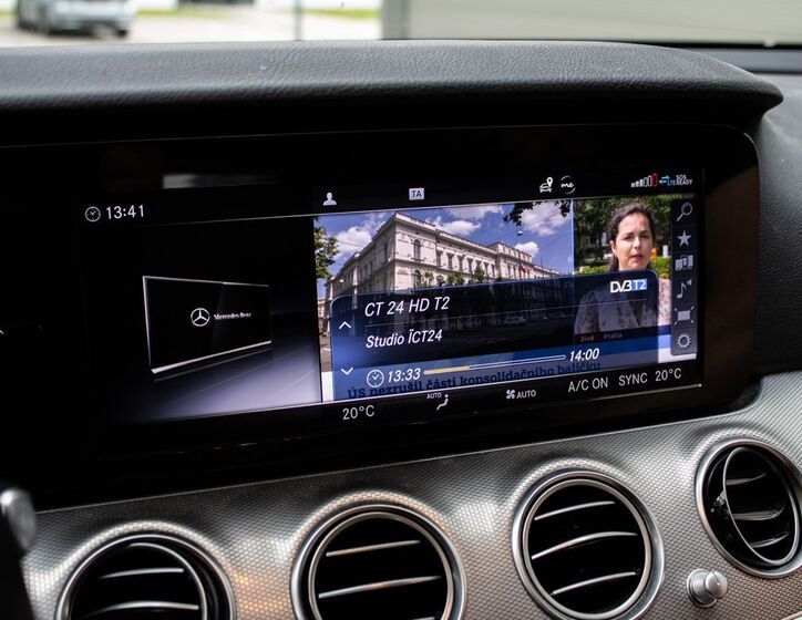 Mercedes-Benz Třídy E 17