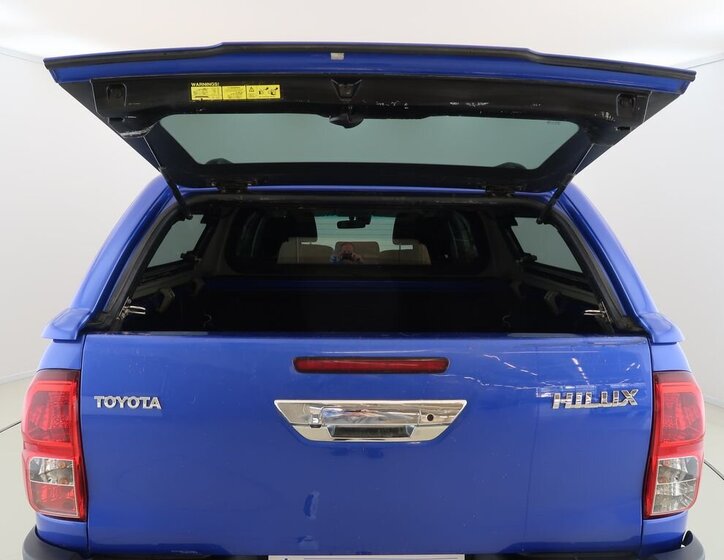 Toyota Hilux Pick-up 2,4 l 110 kw