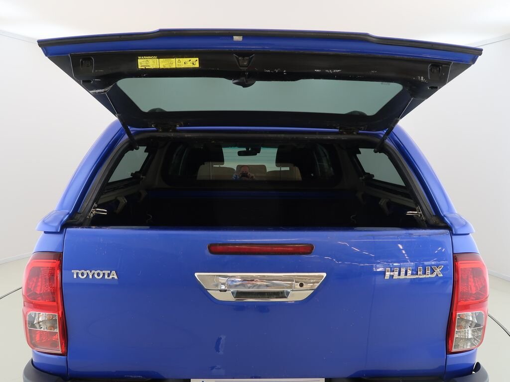 Toyota Hilux Pick-up 2,4 l 110 kw