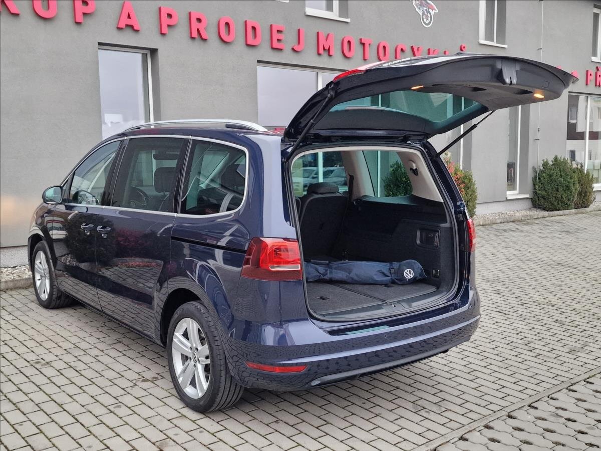 Volkswagen Sharan Kombi 2,0 l 110 kw