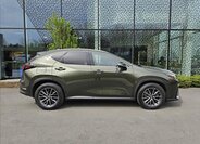 Lexus NX 450h plus SUV / Terénní 2,5 l 227 kw
