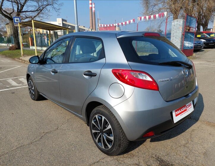 Mazda 2 Hatchback 1,3 l 55 kw