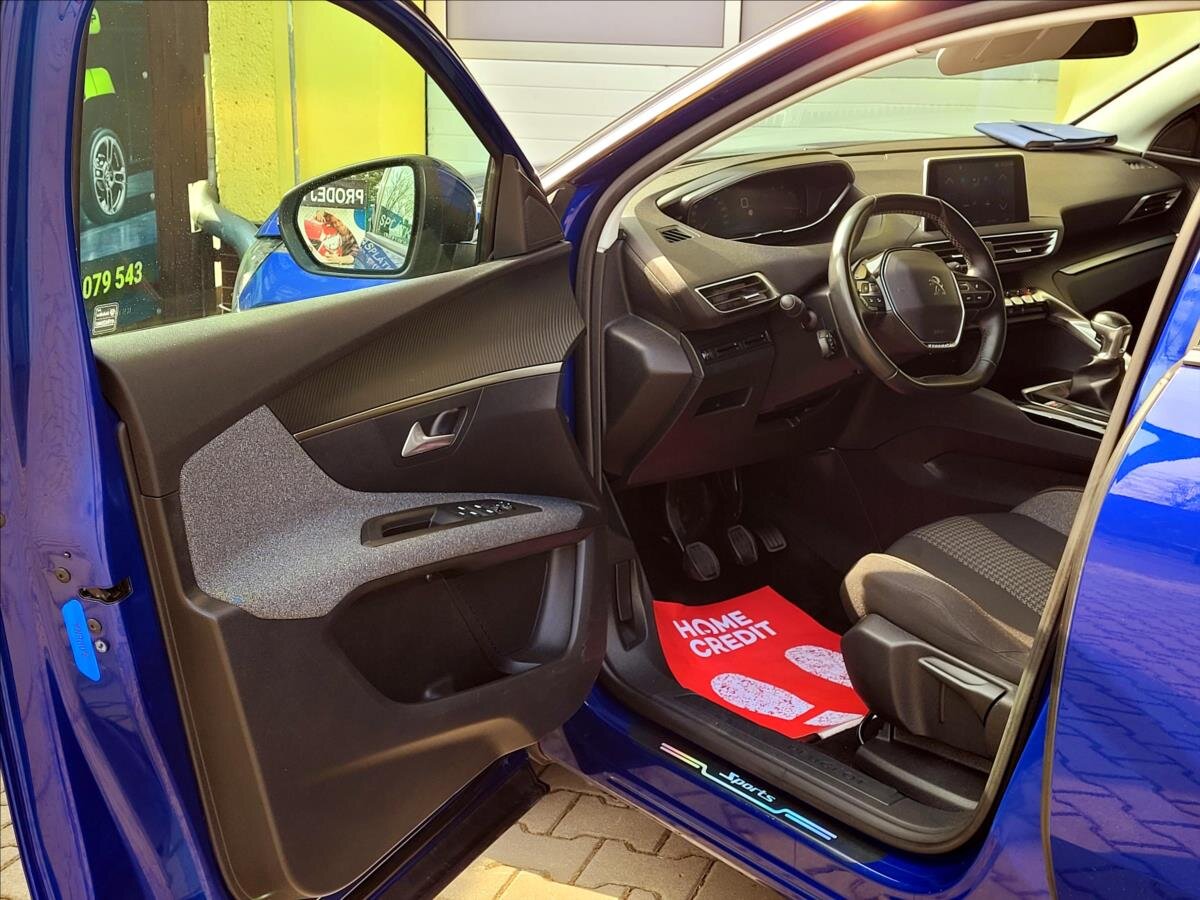 Peugeot 3008 SUV / Terénní 1,5 l 96 kw