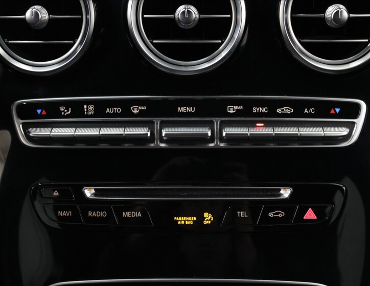 Mercedes-Benz GLC 13