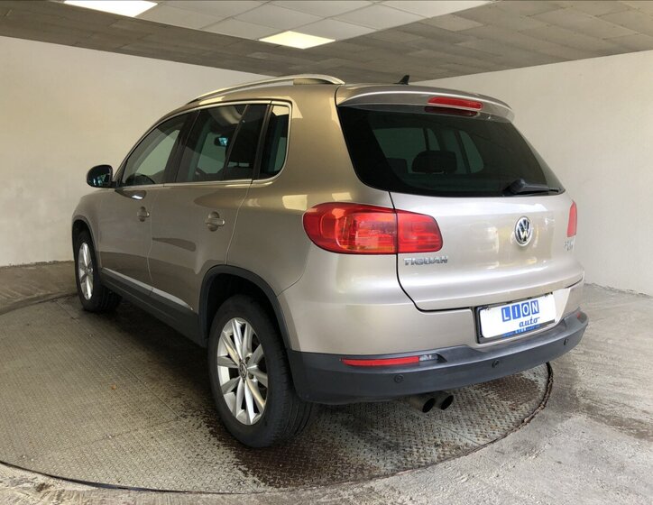 Volkswagen Tiguan SUV 2,0 l 103 kw