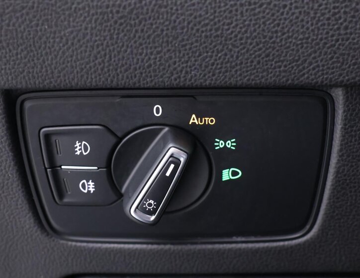 Volkswagen Passat Sedan 1,4 l 110 kw