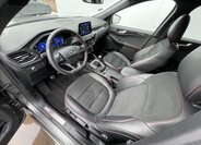 Ford Kuga SUV 1,5 l 88 kw