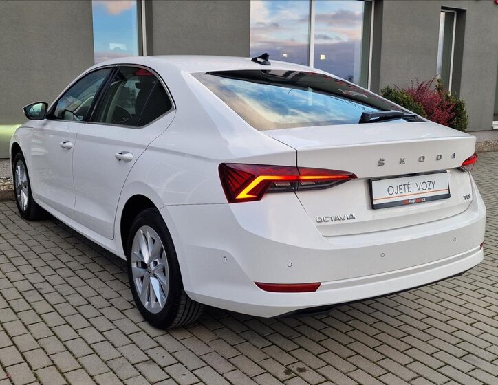 Škoda Octavia 8