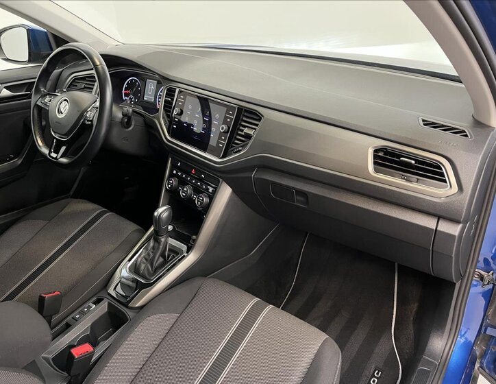 Volkswagen T-Roc SUV 1,5 l 110 kw