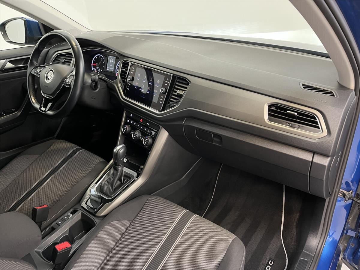 Volkswagen T-Roc SUV 1,5 l 110 kw