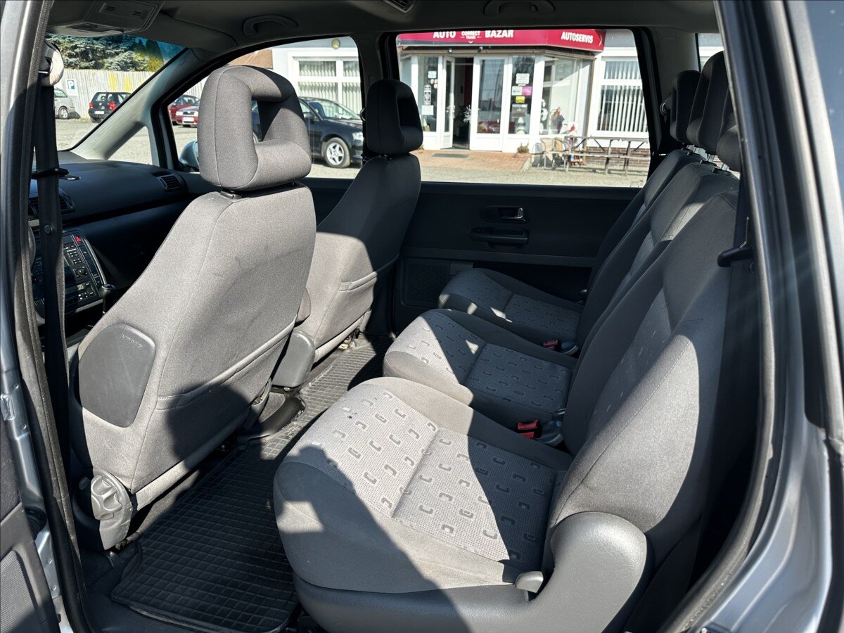 Volkswagen Sharan Kombi 1,9 l 85 kw