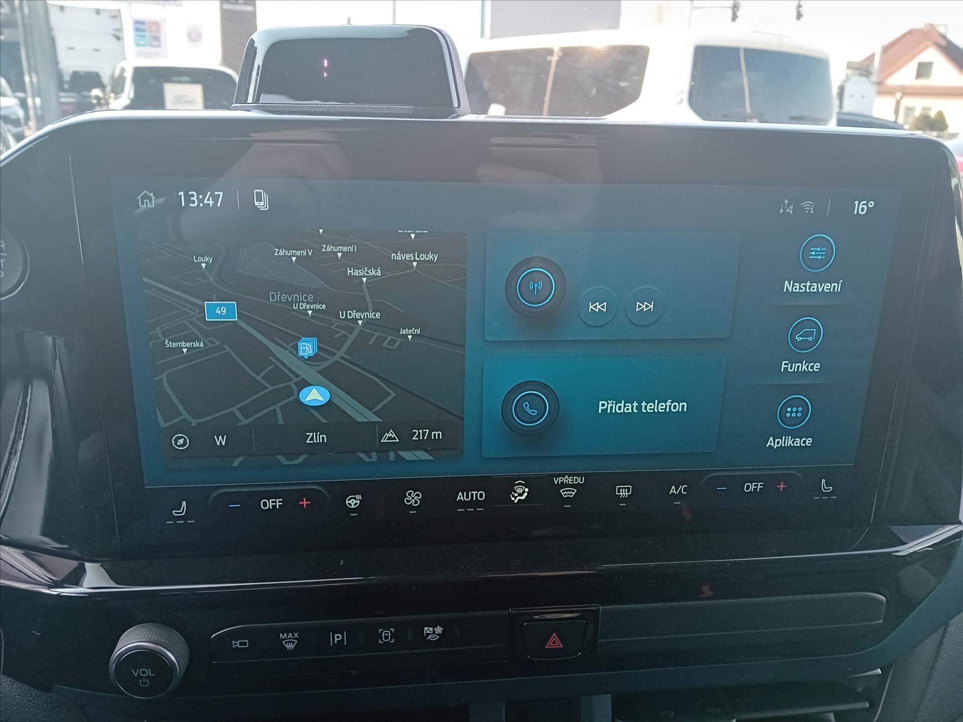 Ford Tourneo Custom Kombi 2,0 l 125 kw