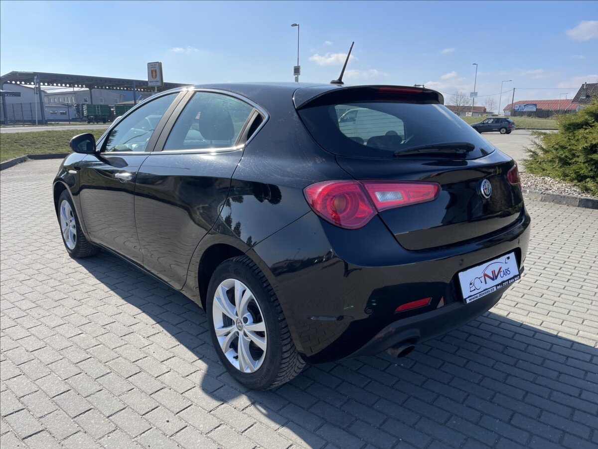 Alfa Romeo Giulietta Kombi 1,4 l 110 kw