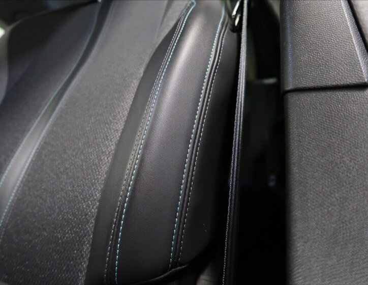 Peugeot 308 Kombi 1,5 l 96 kw