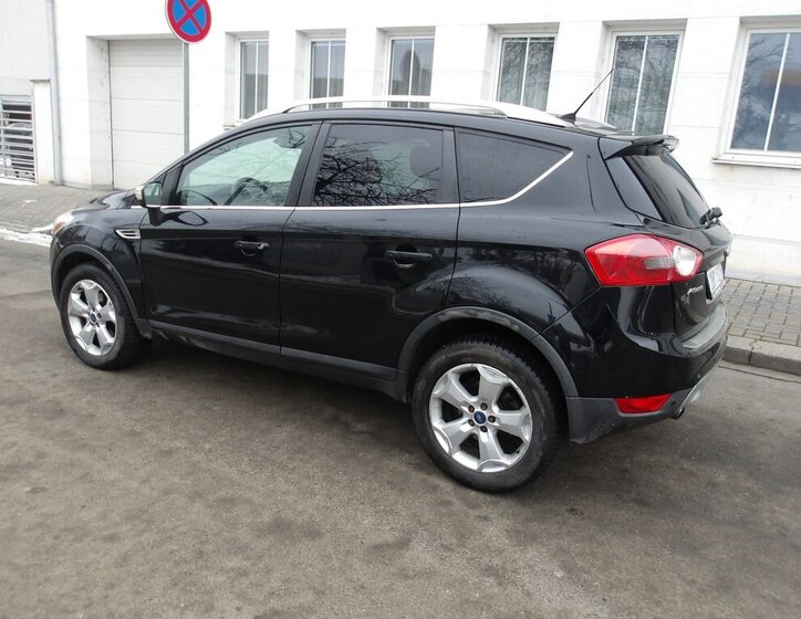 Ford Kuga SUV 2,0 l 120 kw