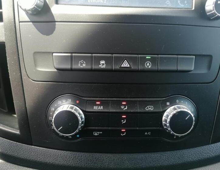 Mercedes-Benz Vito 19