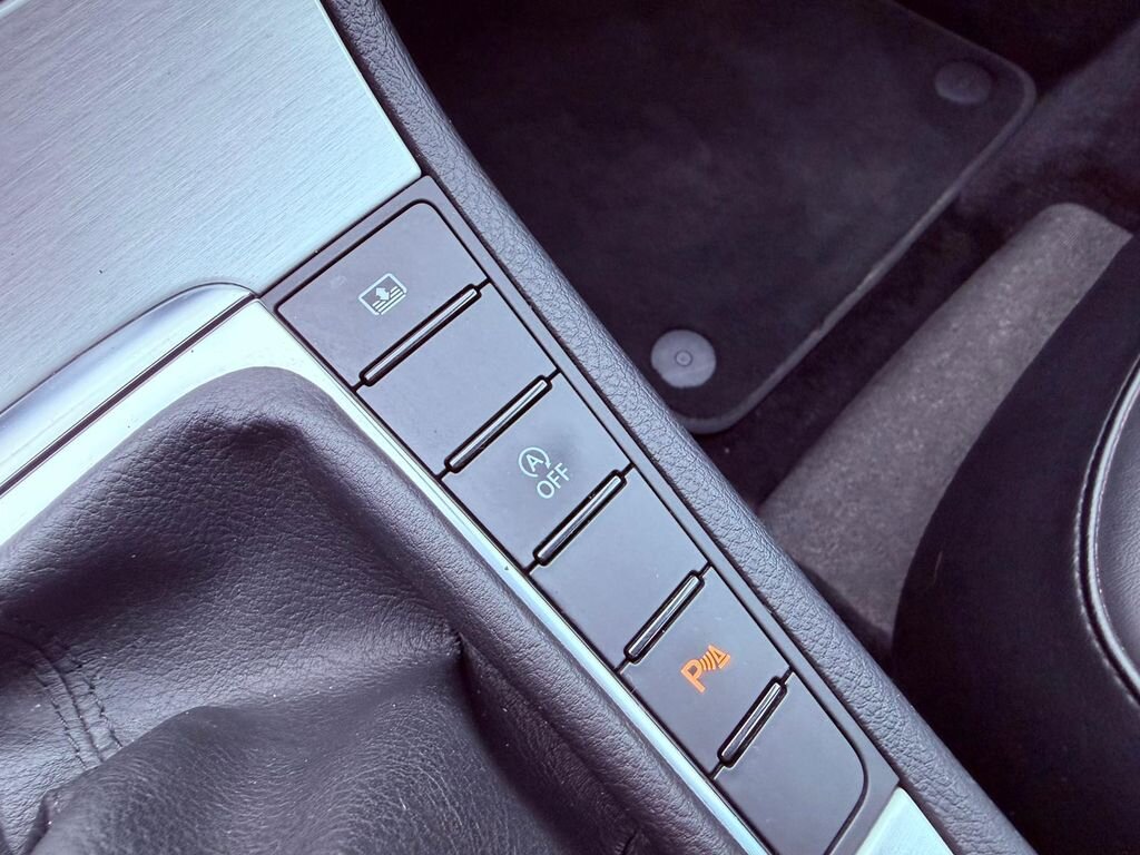 Volkswagen Passat Sedan / Limuzína 2,0 l 130 kw