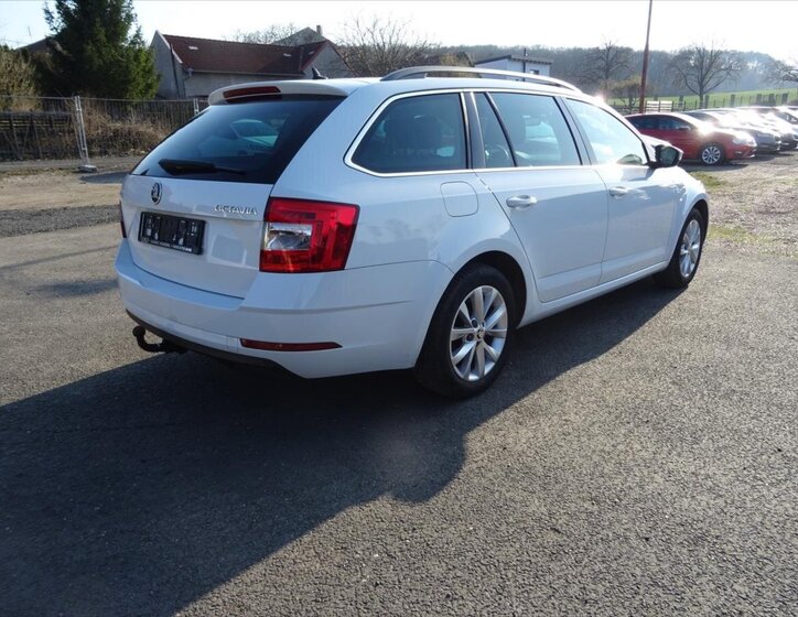 Škoda Octavia Kombi 999,0 85 kw