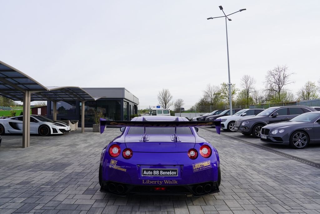 Nissan GT-R Kupé 3,8 l 450 kw