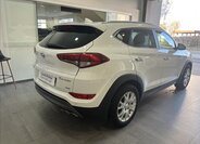 Hyundai Tucson SUV 2,0 l 100 kw