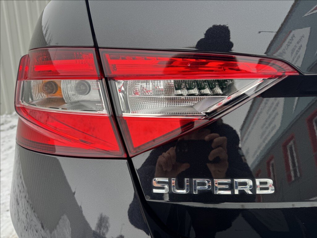 Škoda Superb Sedan 2,0 l 110 kw