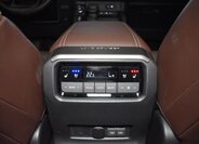 Toyota Land Cruiser SUV / Terénní 2,8 l 151 kw