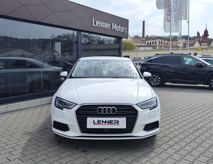 Audi A3 Sedan / Limuzína 2,0 l 110 kw