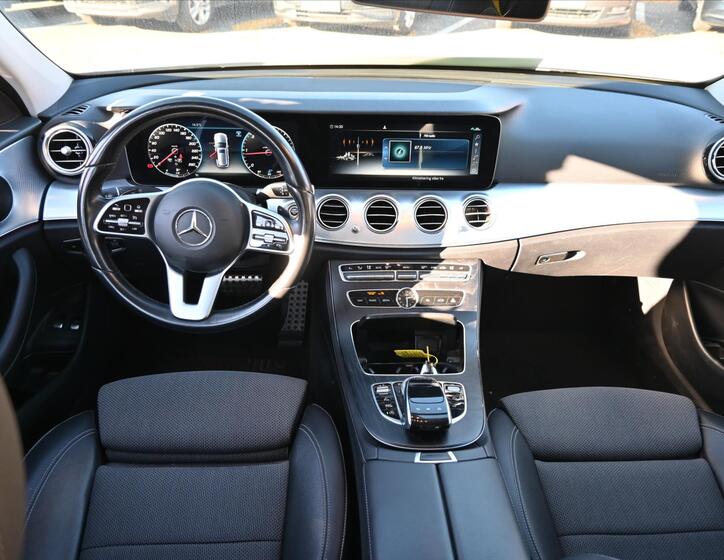 Mercedes-Benz Třídy E 2