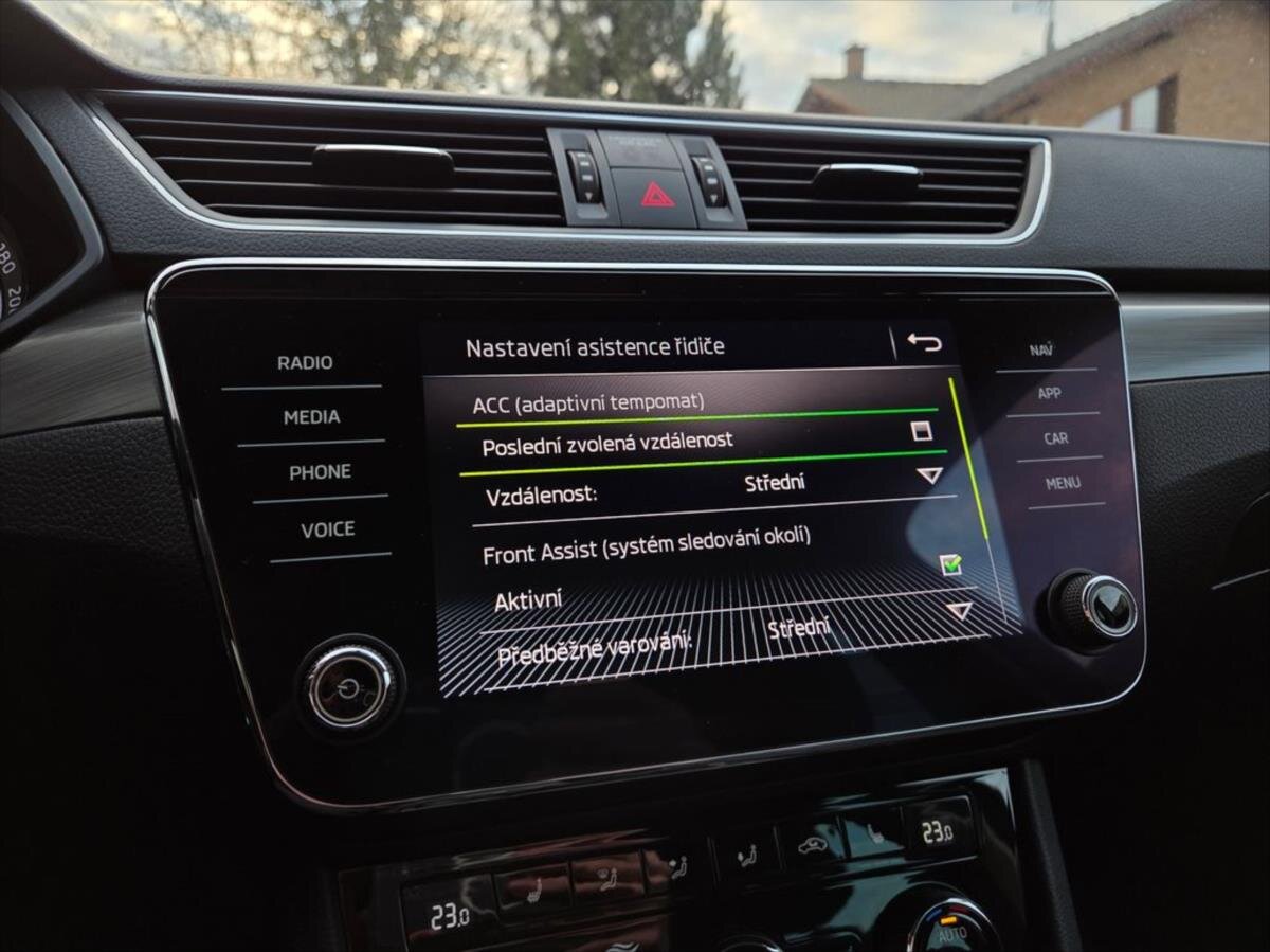 Škoda Superb Kombi 2,0 l 110 kw