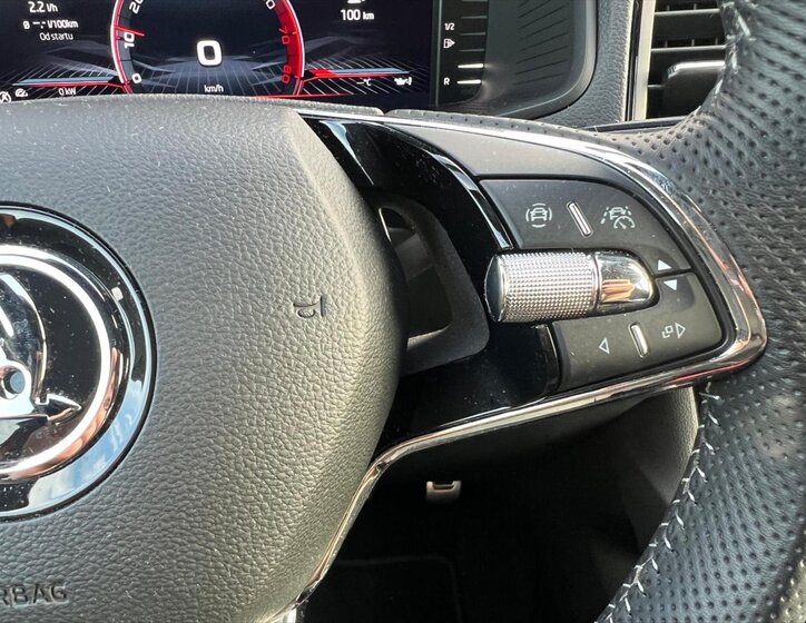 Škoda Karoq Kombi 1,5 l 110 kw