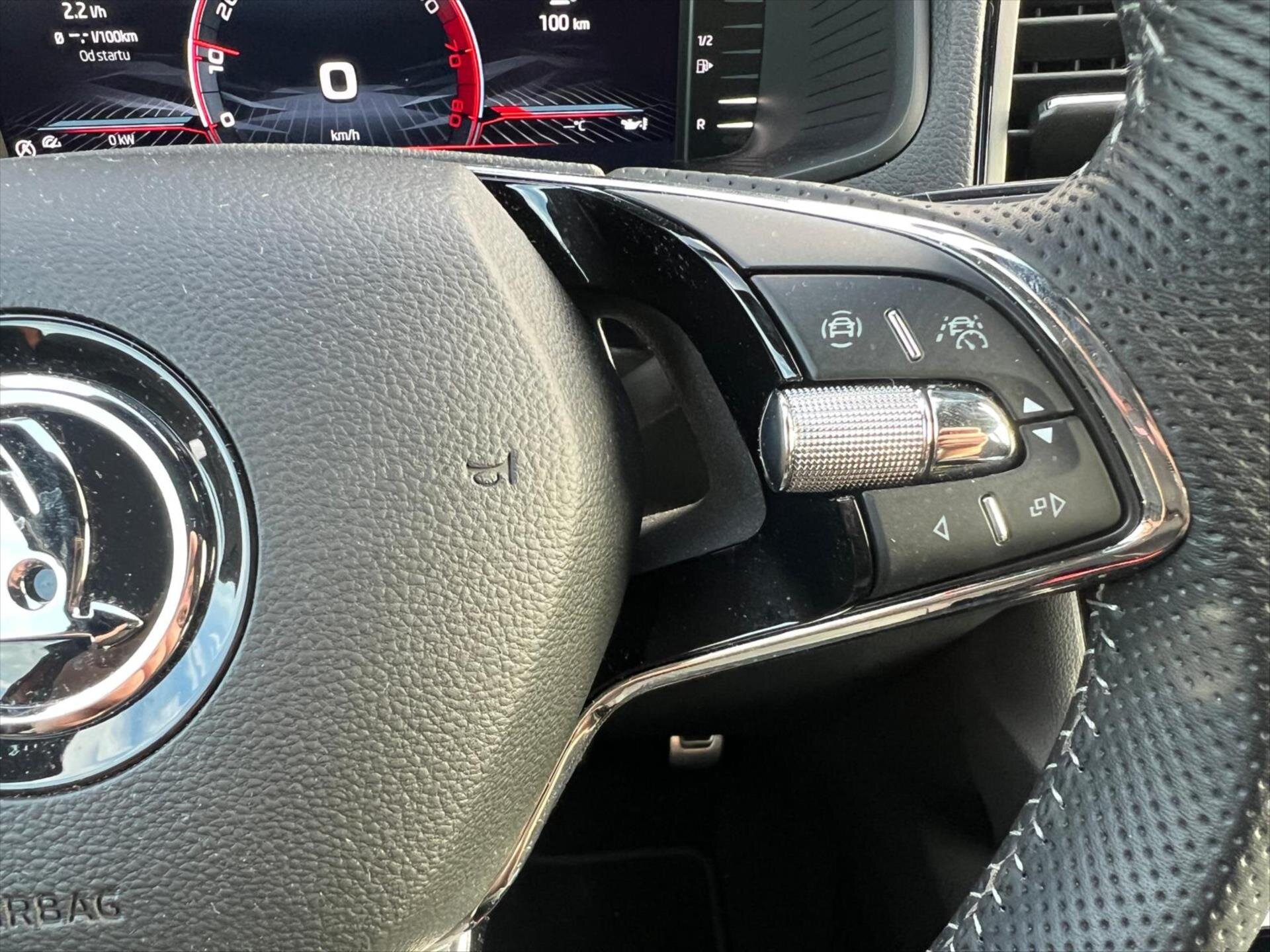 Škoda Karoq Kombi 1,5 l 110 kw