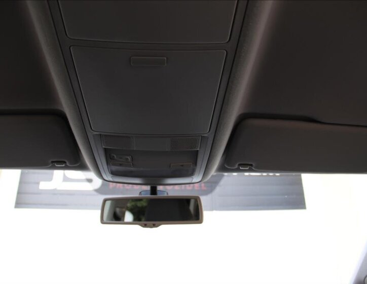 Volkswagen Touran 29