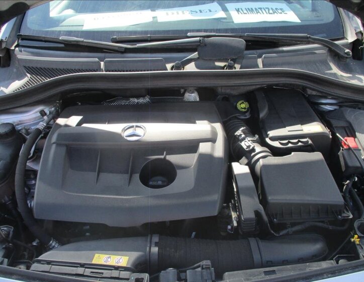 Mercedes-Benz Třídy B Kombi 1,5 l 80 kw