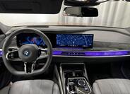 BMW i7 7