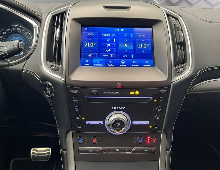 Ford S-MAX MPV 2,5 l 140 kw