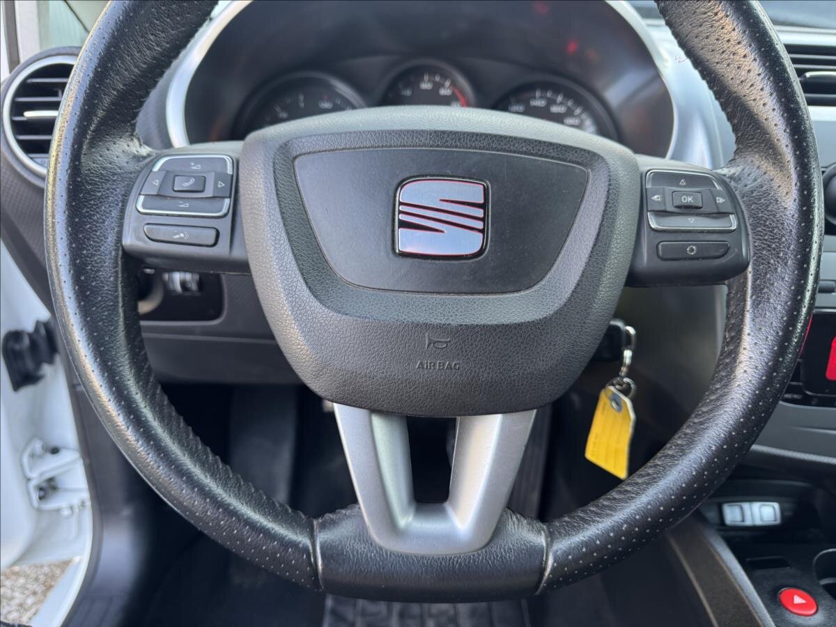 Seat Leon Hatchback 1,4 l 92 kw