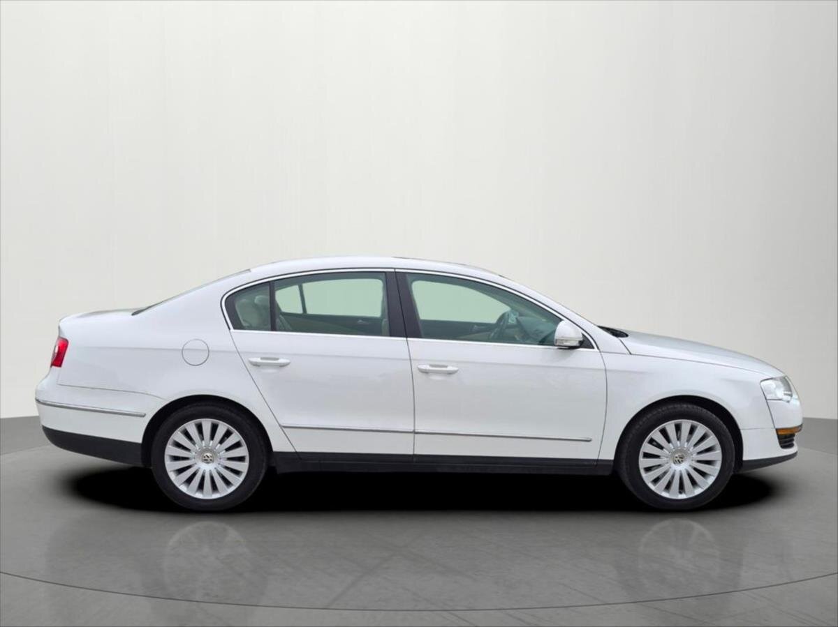 Volkswagen Passat Sedan / Limuzína 2,0 l 147 kw