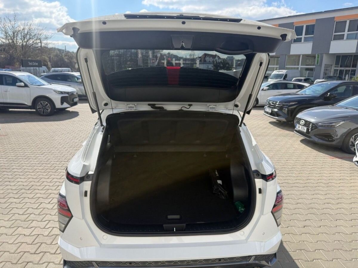 Hyundai Kona SUV / Terénní 1,6 l 145 kw