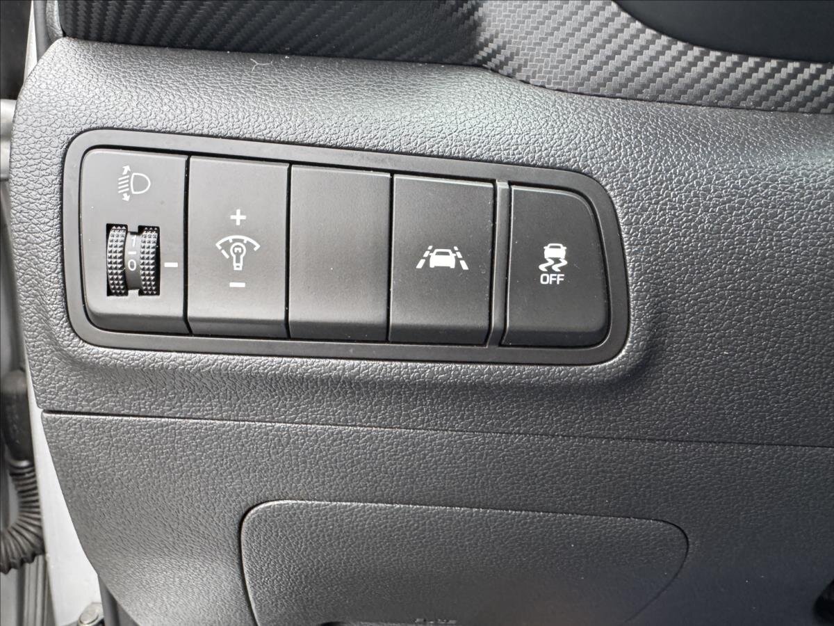 Hyundai Tucson SUV 1,6 l 97 kw