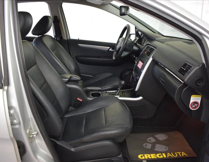 Mercedes-Benz Třídy B Hatchback 1,5 l 70 kw