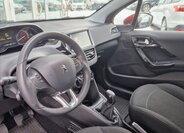 Peugeot 208 Hatchback 1,2 l 61 kw