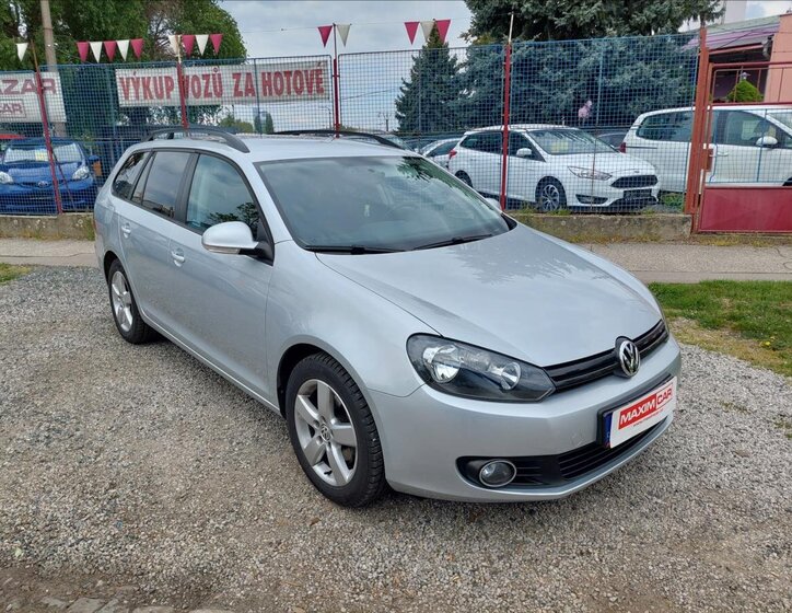 Volkswagen Golf Kombi 1,6 l 77 kw