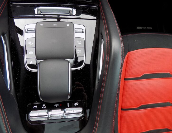 Mercedes-Benz GLE 44