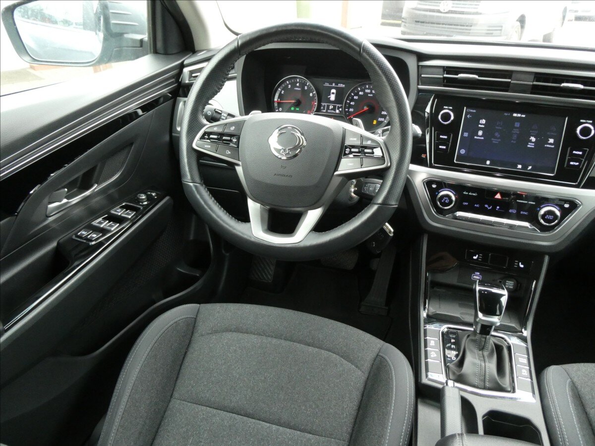 SsangYong Korando SUV / Terénní 1,5 l 120 kw