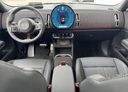 Mini Countryman 9