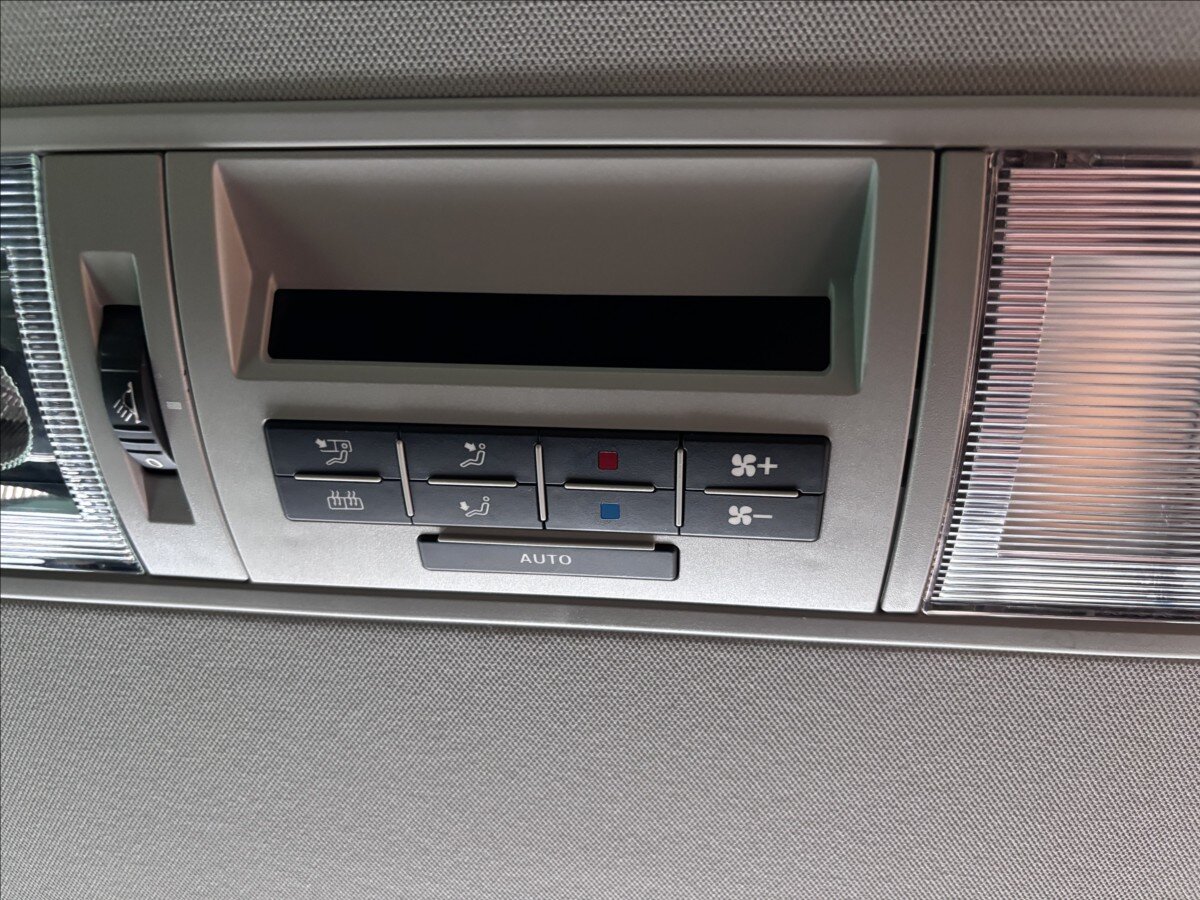 Volkswagen Multivan Kombi 2,0 l 110 kw