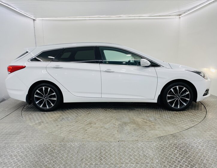 Hyundai i40 Kombi 1,7 l 104 kw